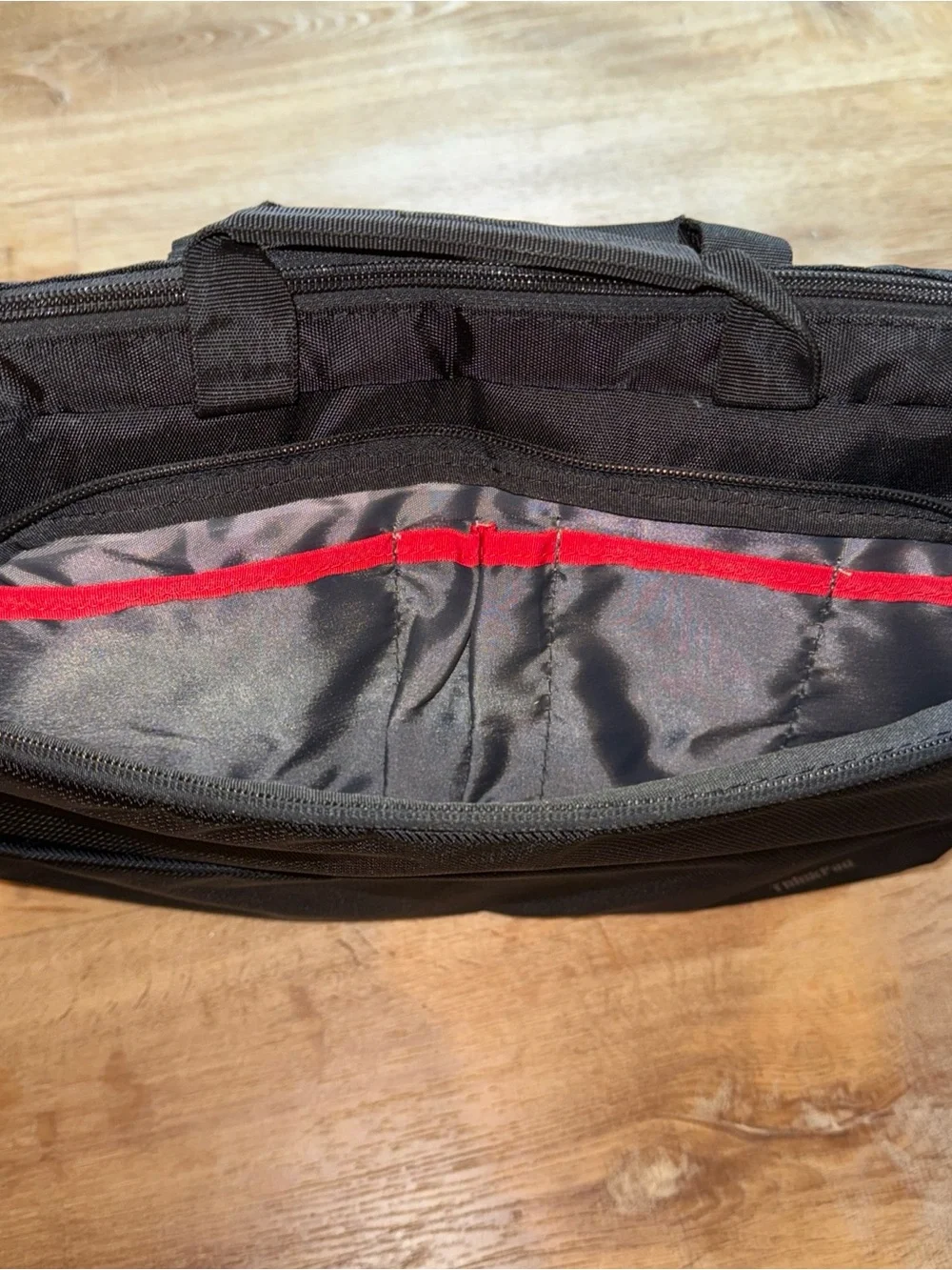 Lenovo ThinkPad Essential Top Load Laptop Bag Black 15.6